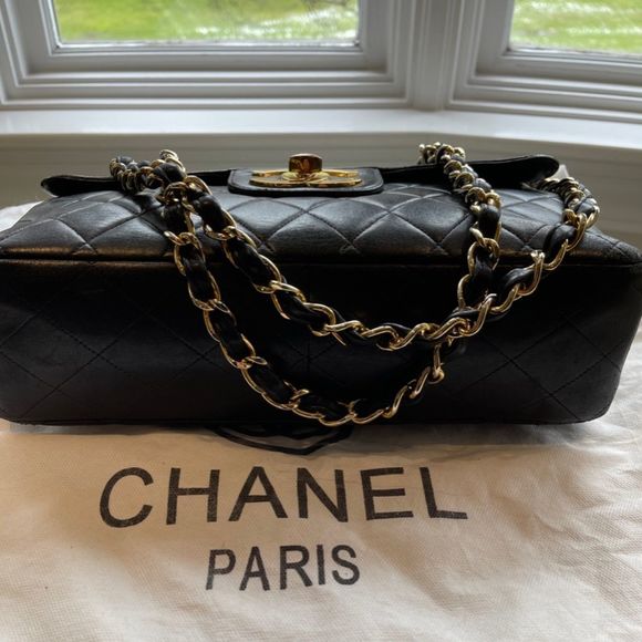 CHANEL vintage jumbo shoulder bag - Picture 8 of 8